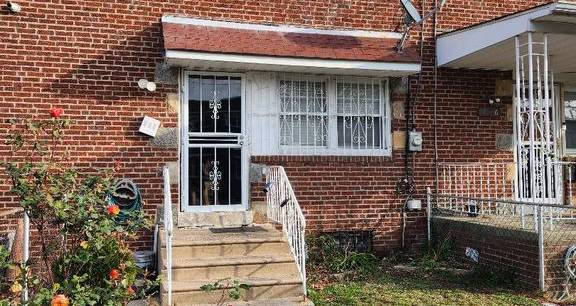 354 Raritan St