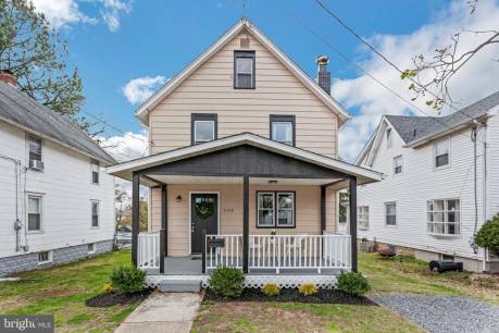 208 Monument Ave
