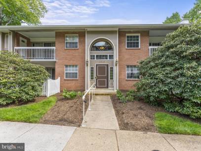1916 Wilson Ln 102