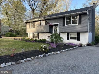 308 Oak Ave
