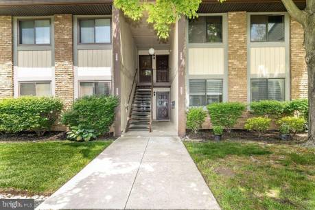 115 E Kings Highway Unit #257