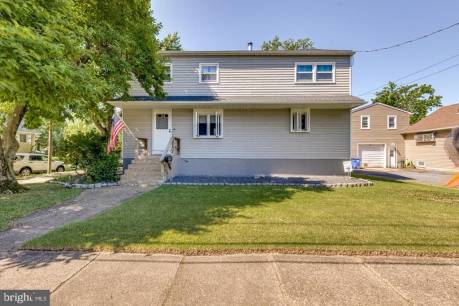 244 Spruce Ave