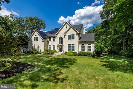 4 Monroe Ct