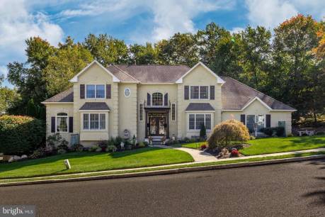 207 Summit Rd