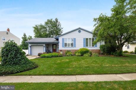 17 Elmgate Rd