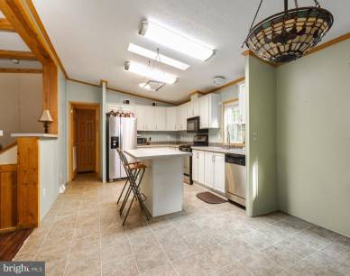 34 Schalick Dr