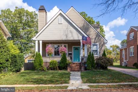 809 Amherst Rd