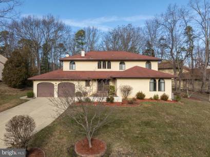 10 Rollingwood Dr