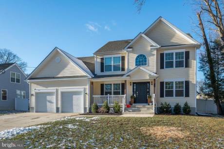 728 Beechwood Ave