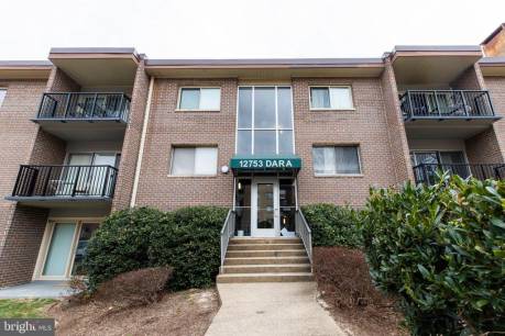 12753 Dara Dr 202