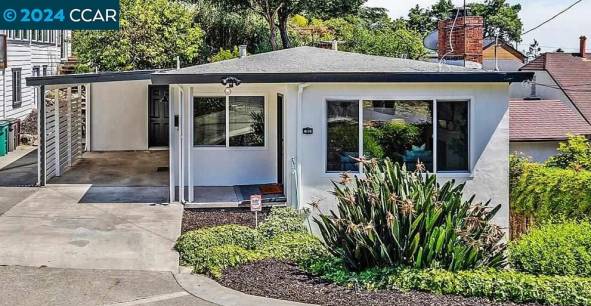 4170 Maple Ave