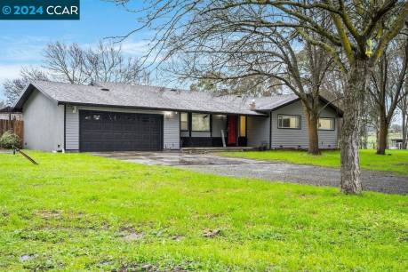 7447 Putman Rd