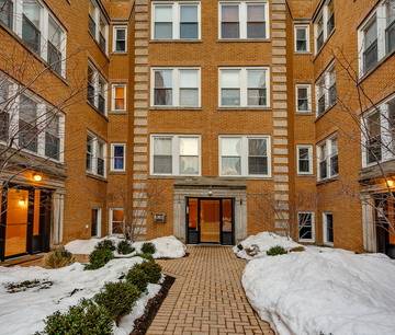536 W Belmont Ave 1E