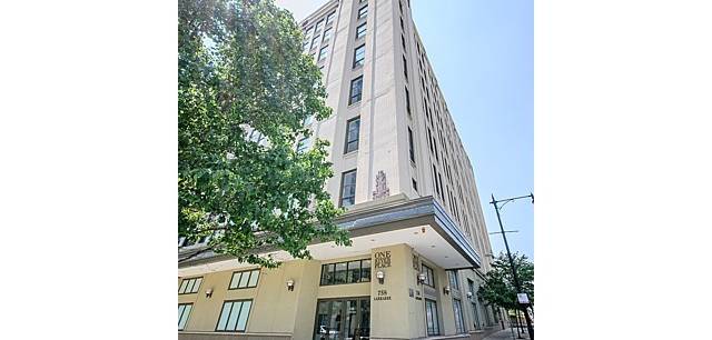 758 N Larrabee St 429
