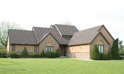 3945 Dixon Dr