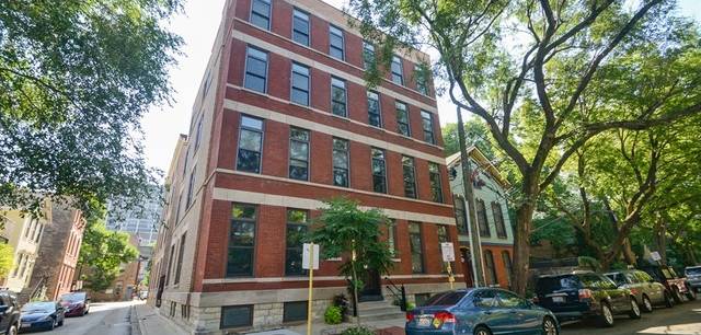 1741 N Orleans St #4S