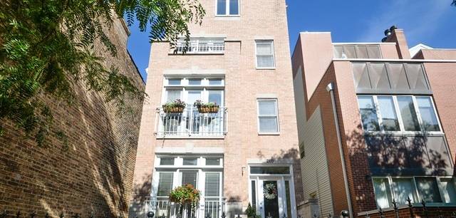 2855 N Damen Ave #1