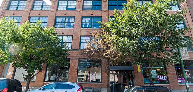 110 N Peoria St 402