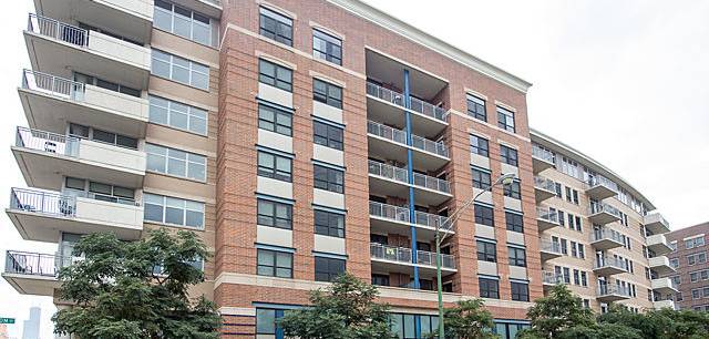 511 W Division St 503
