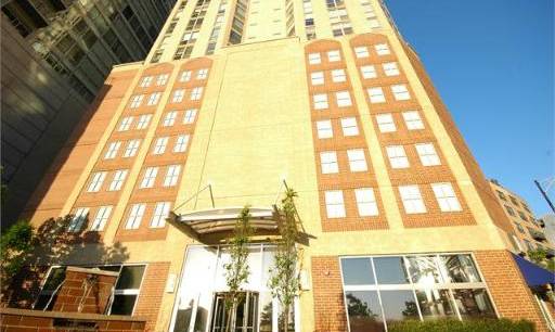 645 N Kingsbury 2109