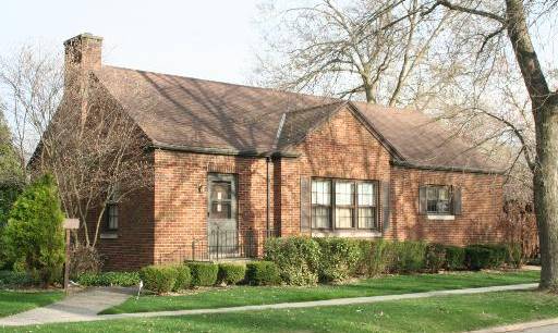 423 Price St