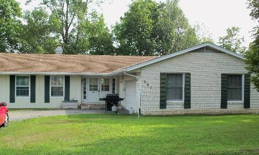 302 Briar Ln