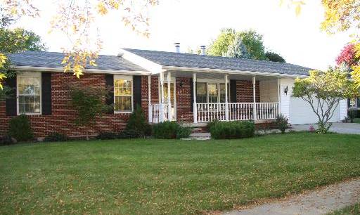 201 Carriage Dr