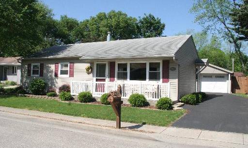16 Lynwood Dr