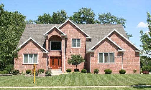 1011 Forest View Dr