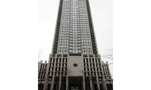 1122 N Clark St 2610