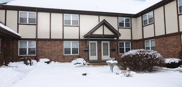 435 W St Charles Rd