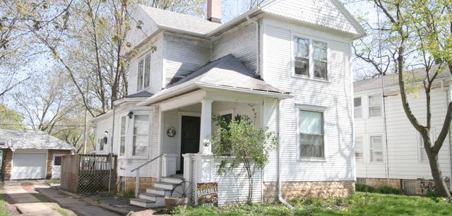 706 E Main St