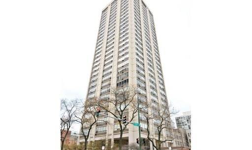 70 W Burton Pl 1102
