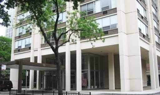 70 W Burton Pl 2401