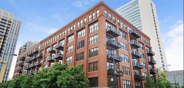 520 W Huron St 318