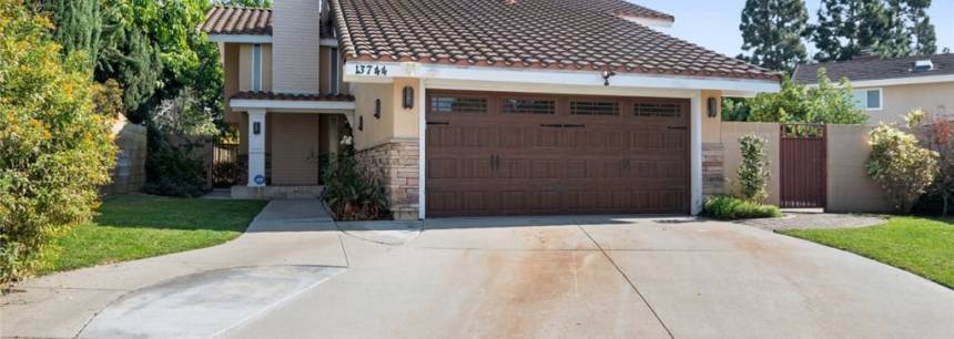 13744 Kyle Dr