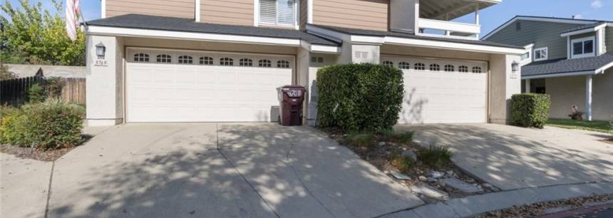 3769 Live Oak Dr