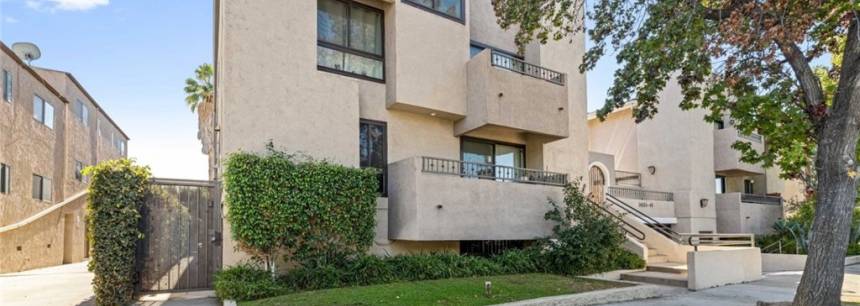 14634 Magnolia Blvd #4