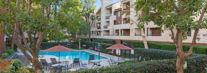 5540 Owensmouth Ave #312