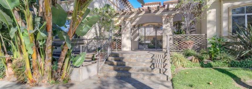 3003 W Riverside Dr #203