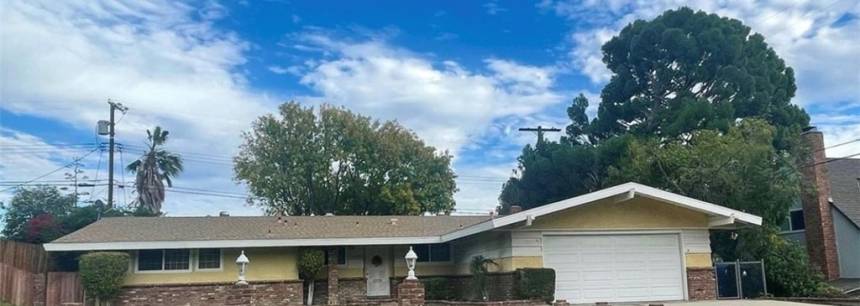 11916 Salem Dr