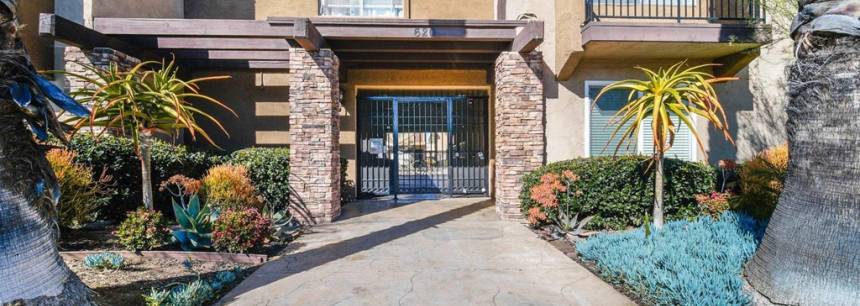 620 E Lexington Ave 24