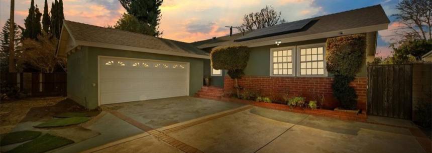 8401 Sylvia Ave