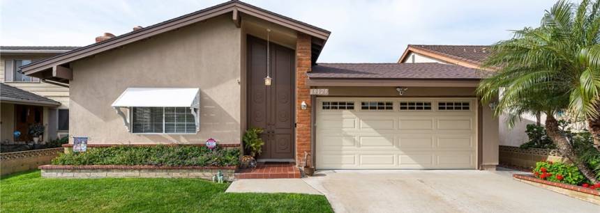 19129 Pires Ave