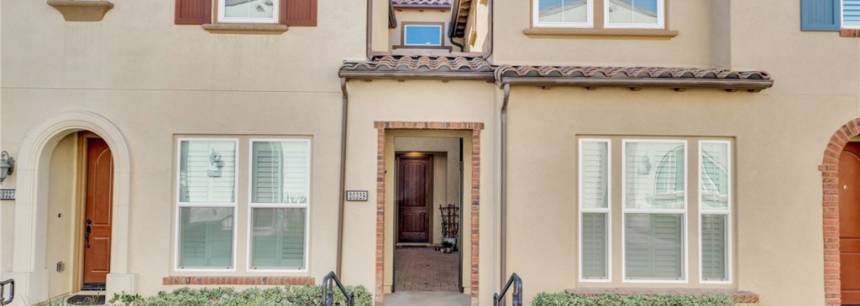 20329 Paseo Las Olivas