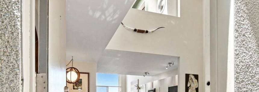 941 W Hawthorn 3