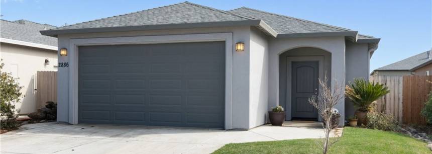 2886 Mariposa Ave