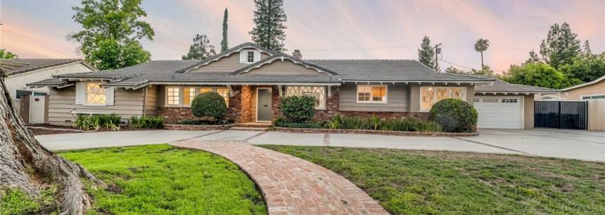 11233 White Oak Ave