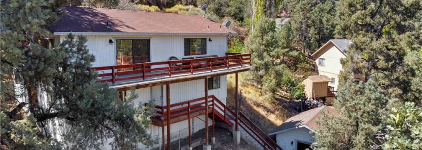 3933 Encino Trail