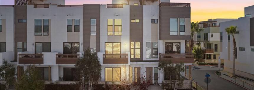 669 W 17th Street